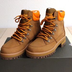 Timberland Women's COURMAYEUR VALLEY WATERPROOF L/F HIKER Lace up Hiking Boots!